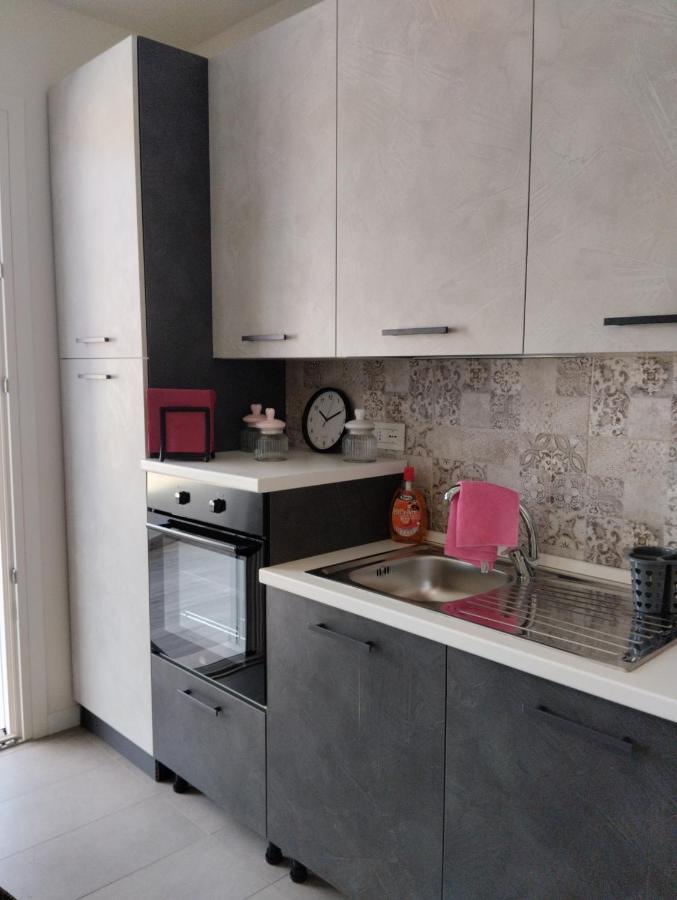Gioja Suite Quartu SantʼElena Екстериор снимка